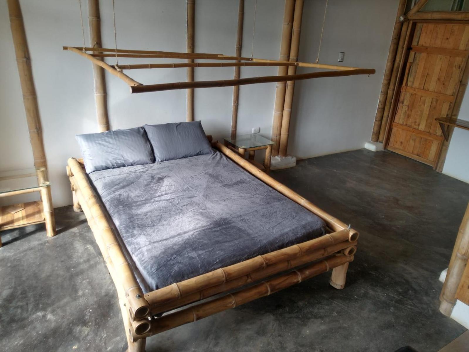 Rancho De La Luna Pensión *